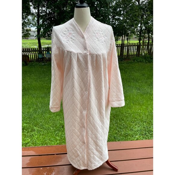 Quilted Pink Embroidered Housecoat By Fundamentals Size L 100% Polyester 3/4 Sle - Picture 1 of 8
